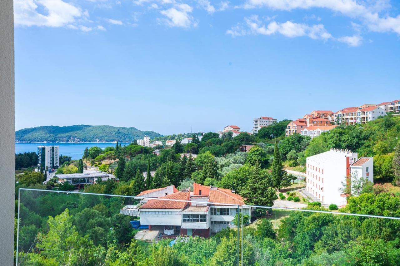 Status-M Apartments Бечичи Экстерьер фото