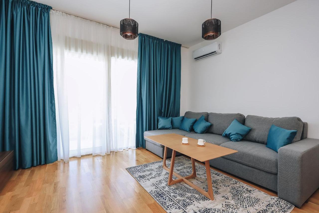Status-M Apartments Бечичи Экстерьер фото