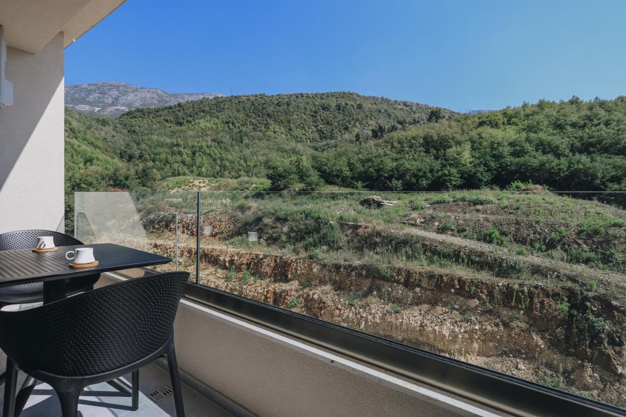 Status-M Apartments Бечичи Экстерьер фото