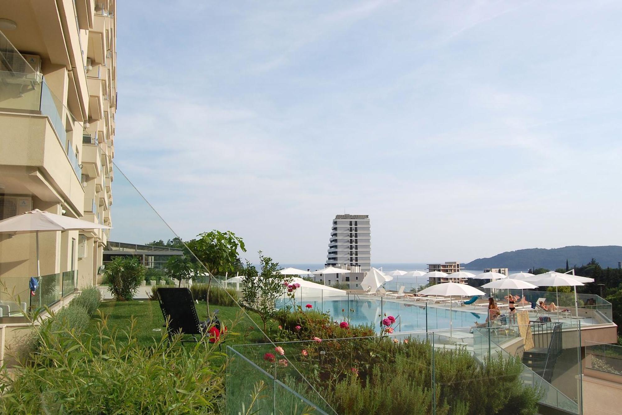 Status-M Apartments Бечичи Экстерьер фото